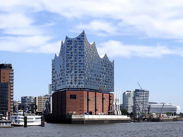 Foto: "Elbphilharmonie, HafenCity" - Bezirk-Hamburg-Mitte | Abbruch & Schadstoffsanierung Einsatoort Hamburg